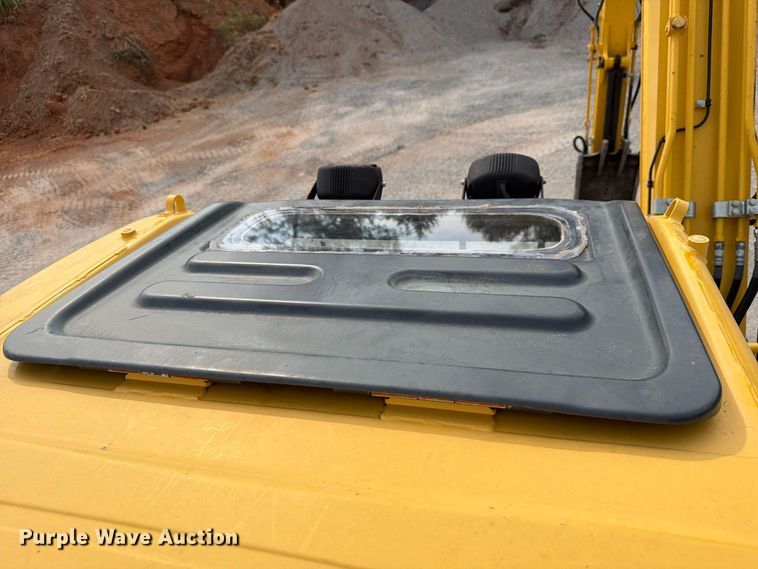 image for item EW8954 2020 Komatsu PC88MR-10 mini excavator