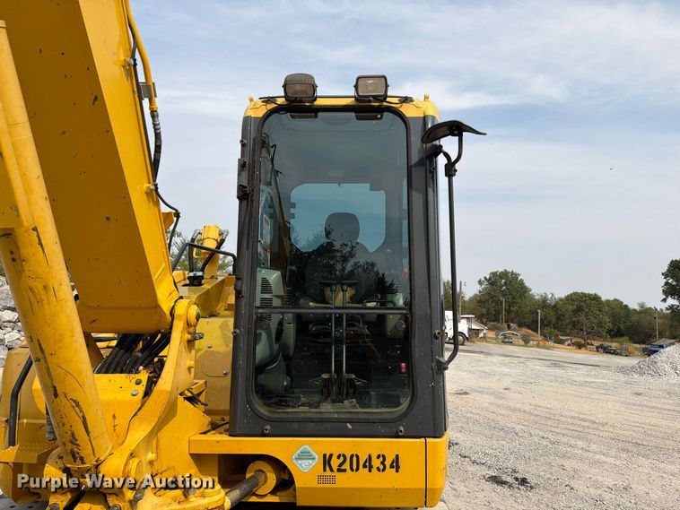 image for item EW8954 2020 Komatsu PC88MR-10 mini excavator