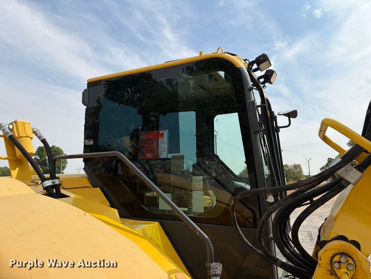 image for item EW8954 2020 Komatsu PC88MR-10 mini excavator