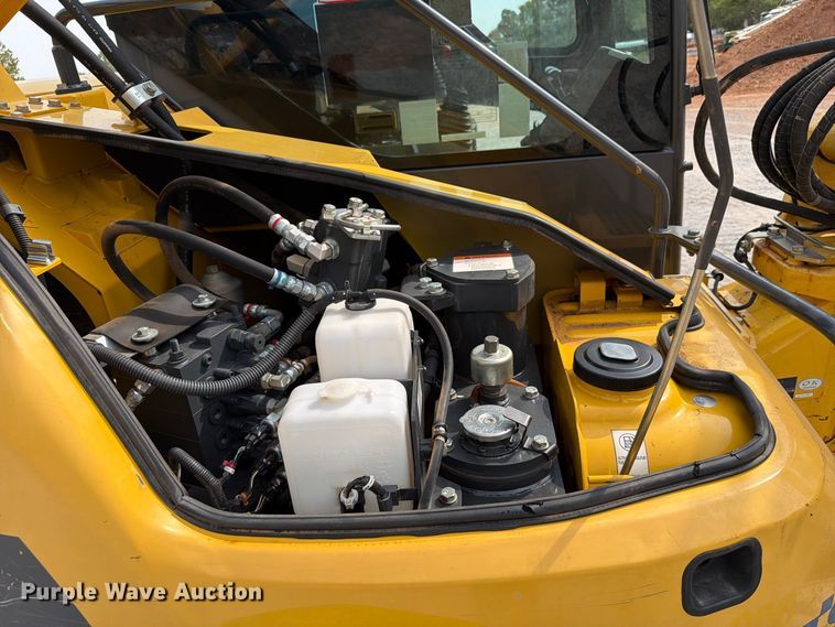 image for item EW8954 2020 Komatsu PC88MR-10 mini excavator