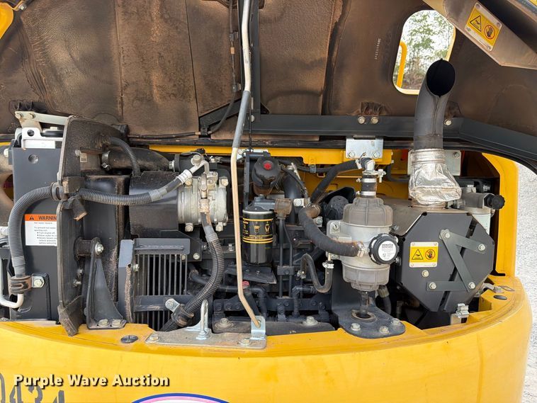 image for item EW8954 2020 Komatsu PC88MR-10 mini excavator