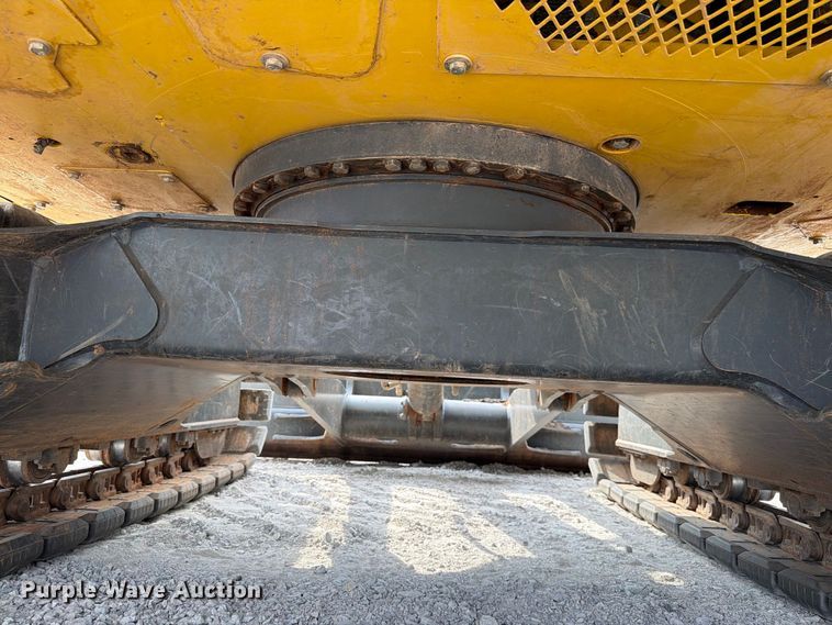 image for item EW8954 2020 Komatsu PC88MR-10 mini excavator