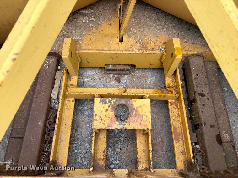 image for item EW8957 Wabco 10 V-plow