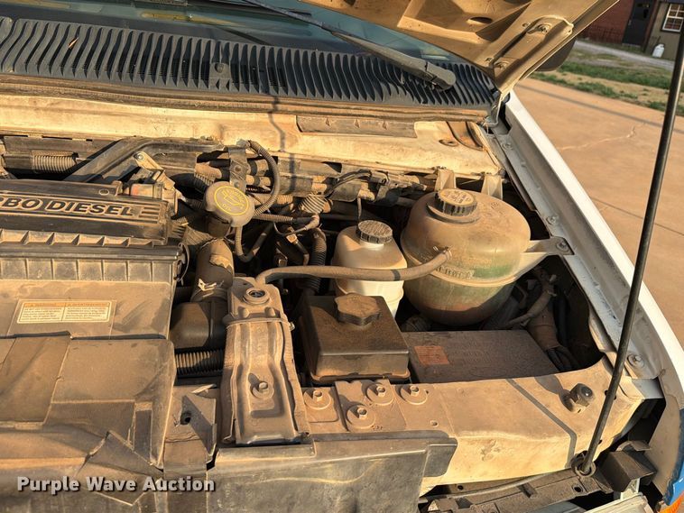 image for item EW8958 2003 Ford E450 ambulance