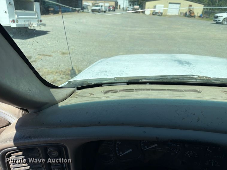 image for item EX0052 2001 Chevrolet Silverado 1500 Ext. Cab pickup truck