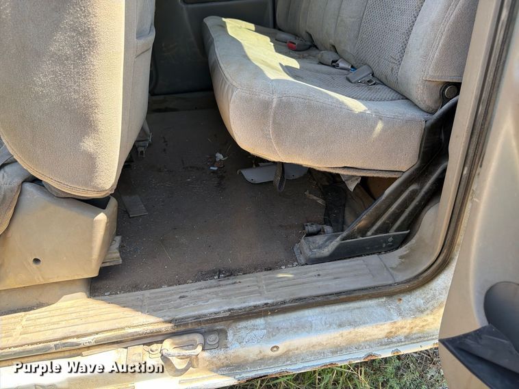 image for item EX0052 2001 Chevrolet Silverado 1500 Ext. Cab pickup truck