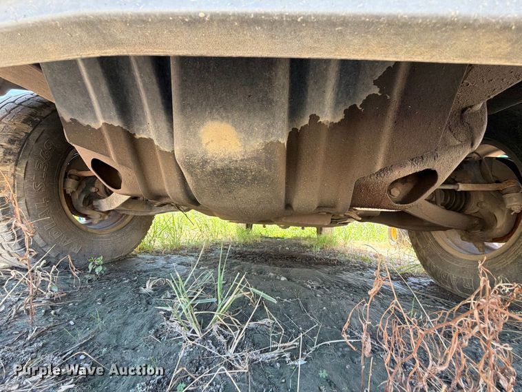 image for item EX0052 2001 Chevrolet Silverado 1500 Ext. Cab pickup truck