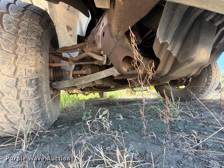 image for item EX0052 2001 Chevrolet Silverado 1500 Ext. Cab pickup truck