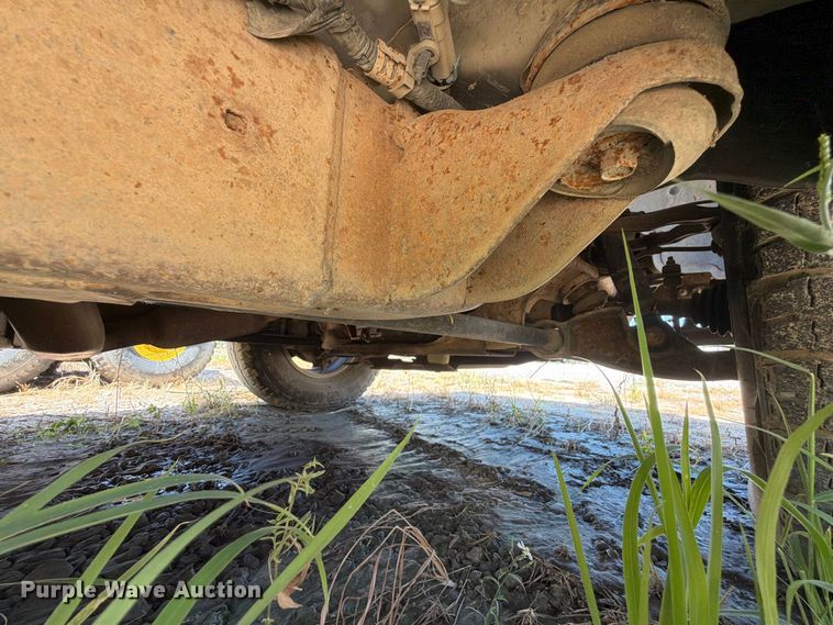 image for item EX0052 2001 Chevrolet Silverado 1500 Ext. Cab pickup truck