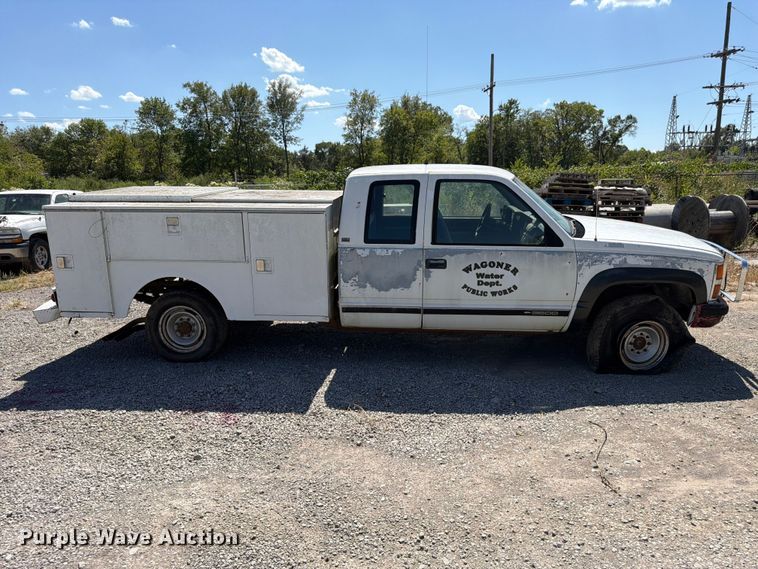image for item EX0053 1988 Chevrolet C3500 Ext. Cab utility bed pickup truck