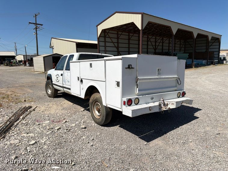 image for item EX0053 1988 Chevrolet C3500 Ext. Cab utility bed pickup truck