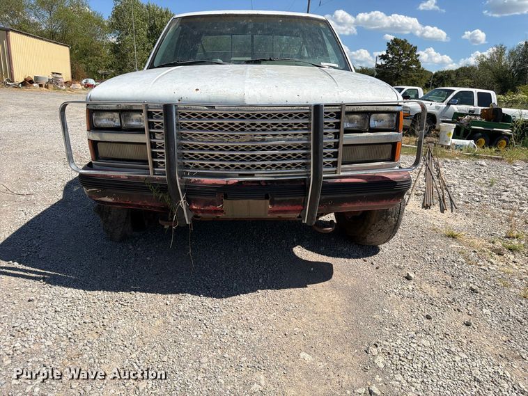 image for item EX0053 1988 Chevrolet C3500 Ext. Cab utility bed pickup truck