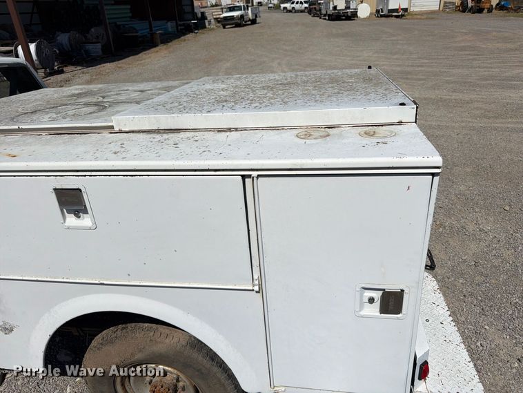 image for item EX0053 1988 Chevrolet C3500 Ext. Cab utility bed pickup truck