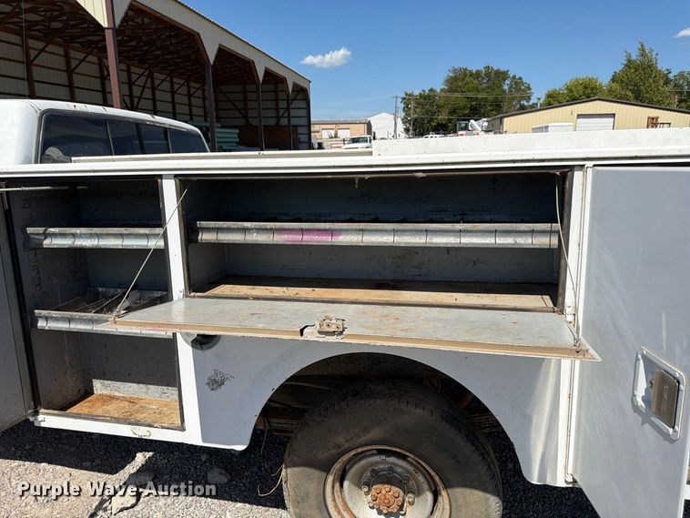image for item EX0053 1988 Chevrolet C3500 Ext. Cab utility bed pickup truck
