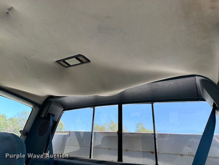 image for item EX0053 1988 Chevrolet C3500 Ext. Cab utility bed pickup truck