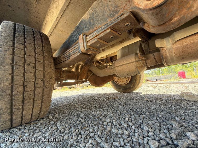 image for item EX0053 1988 Chevrolet C3500 Ext. Cab utility bed pickup truck
