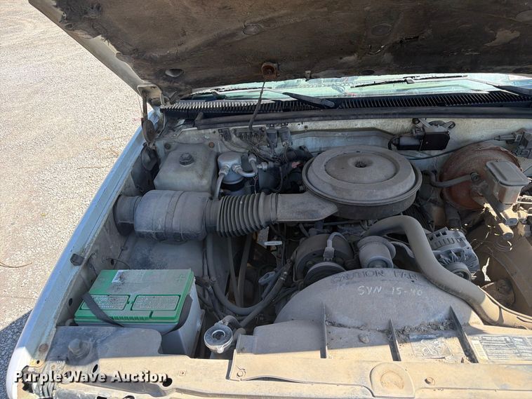 image for item EX0053 1988 Chevrolet C3500 Ext. Cab utility bed pickup truck
