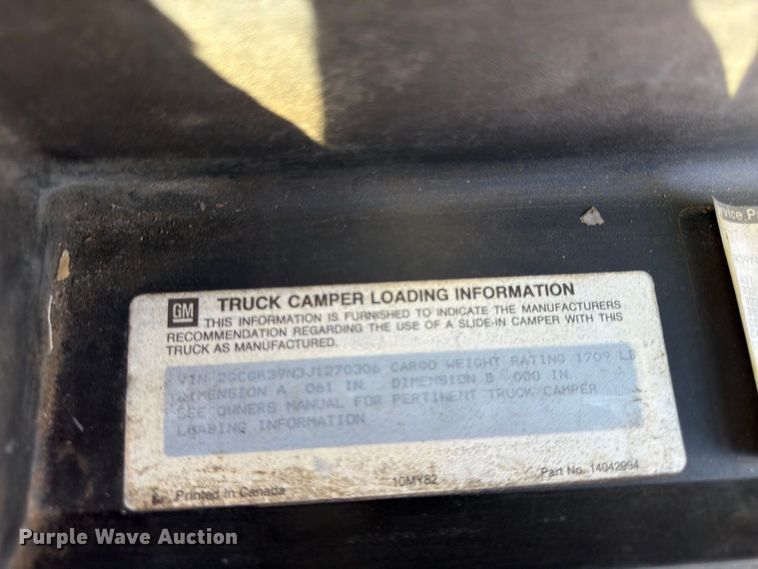 image for item EX0053 1988 Chevrolet C3500 Ext. Cab utility bed pickup truck