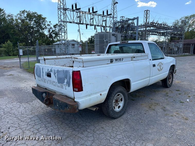 image for item EX0054 1995 Chevrolet C2500 pickup truck