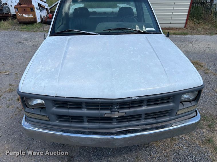 image for item EX0054 1995 Chevrolet C2500 pickup truck