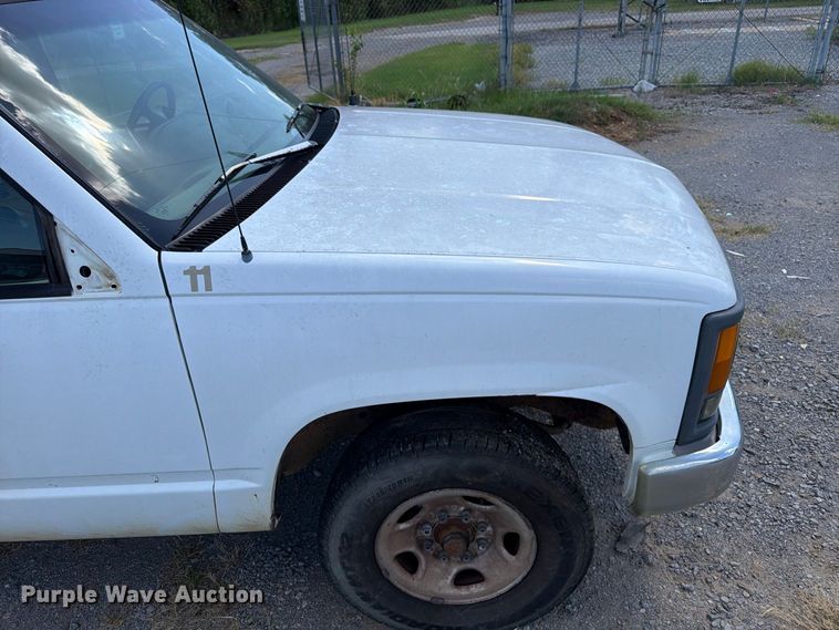 image for item EX0054 1995 Chevrolet C2500 pickup truck