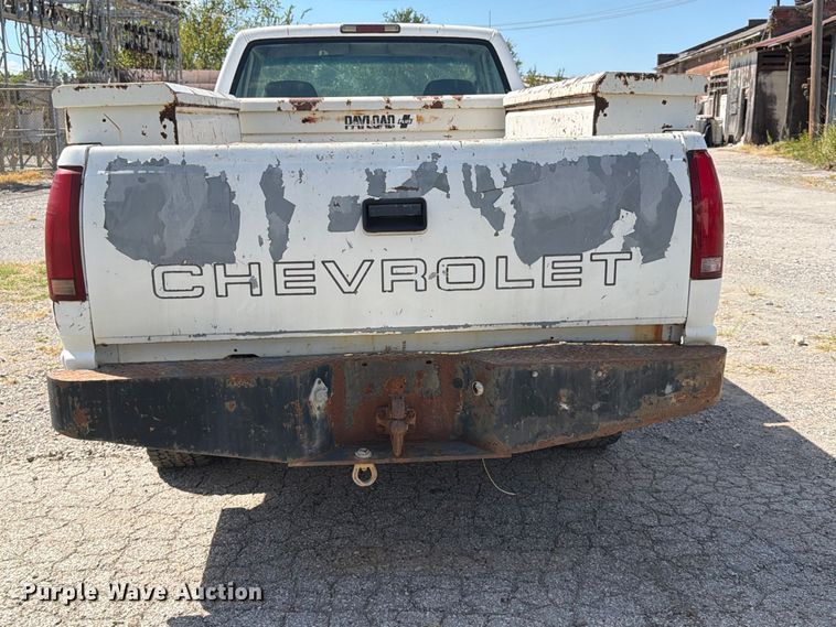 image for item EX0054 1995 Chevrolet C2500 pickup truck