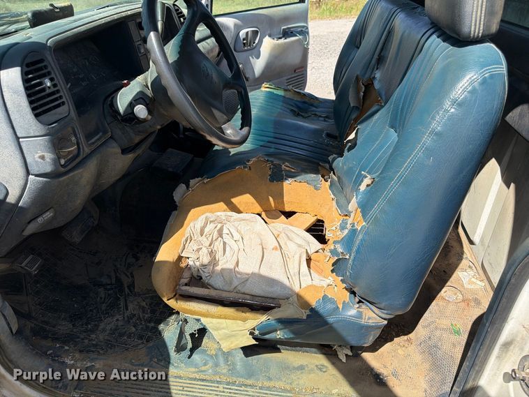 image for item EX0054 1995 Chevrolet C2500 pickup truck