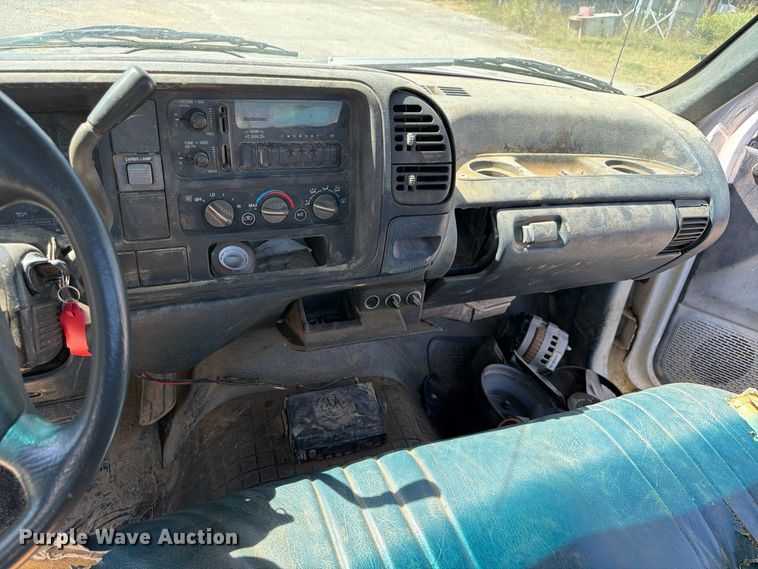 image for item EX0054 1995 Chevrolet C2500 pickup truck