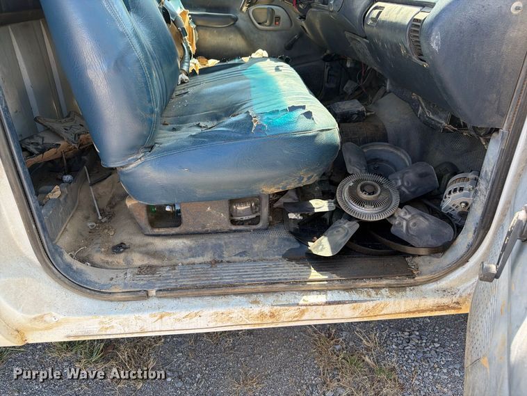 image for item EX0054 1995 Chevrolet C2500 pickup truck