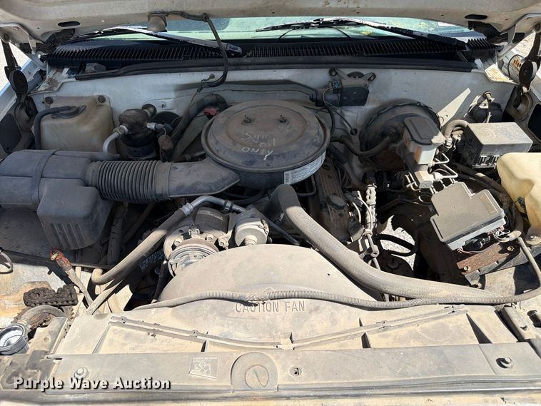 image for item EX0054 1995 Chevrolet C2500 pickup truck