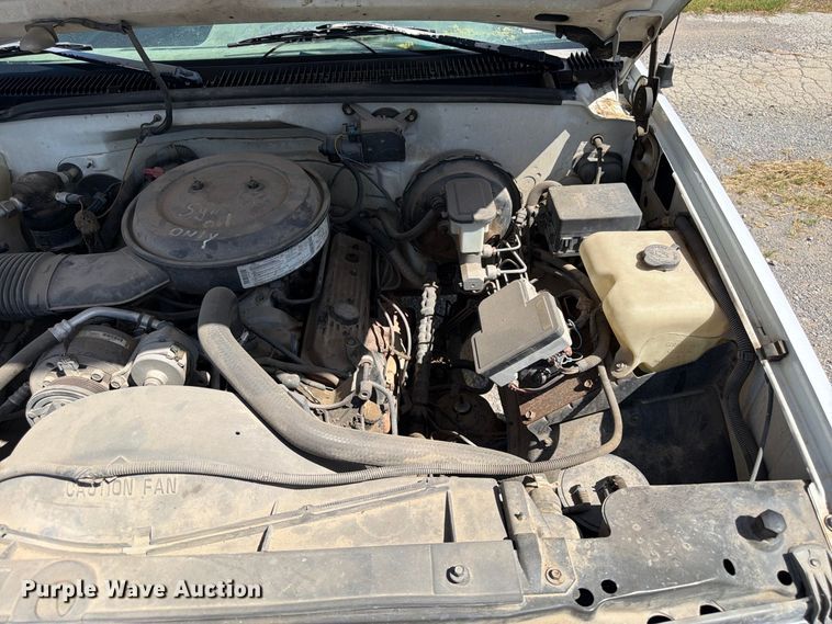 image for item EX0054 1995 Chevrolet C2500 pickup truck