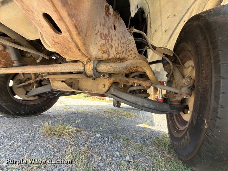 image for item EX0054 1995 Chevrolet C2500 pickup truck