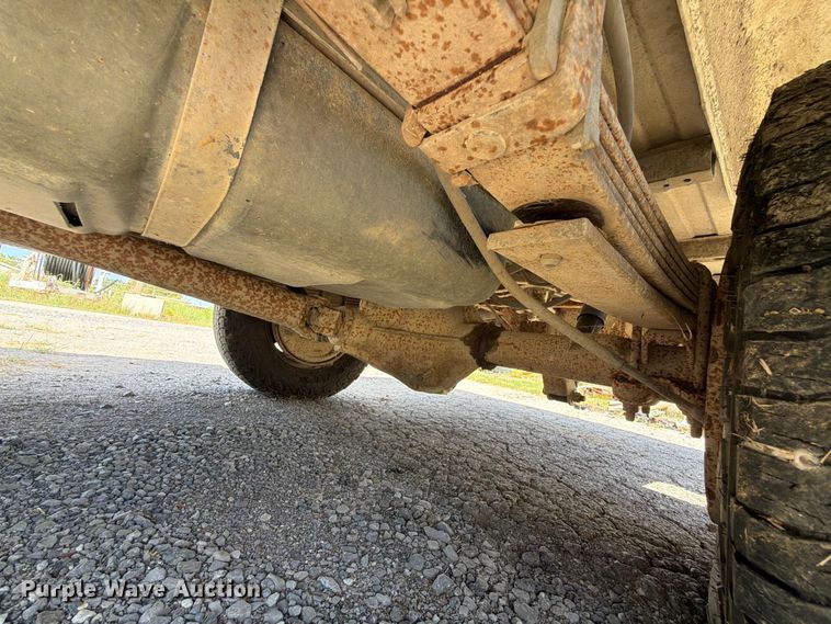 image for item EX0054 1995 Chevrolet C2500 pickup truck