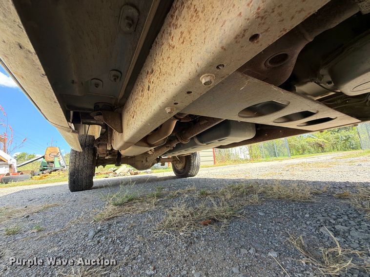 image for item EX0054 1995 Chevrolet C2500 pickup truck