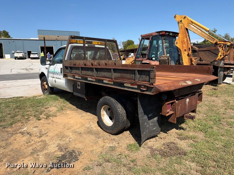 image for item EX0061 1999 Ford F350 flatbed pickup truck