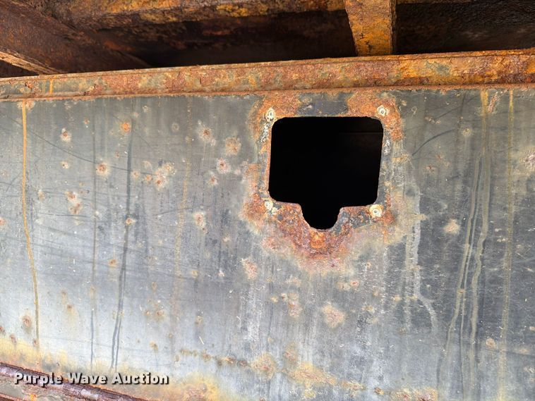 image for item EX0061 1999 Ford F350 flatbed pickup truck