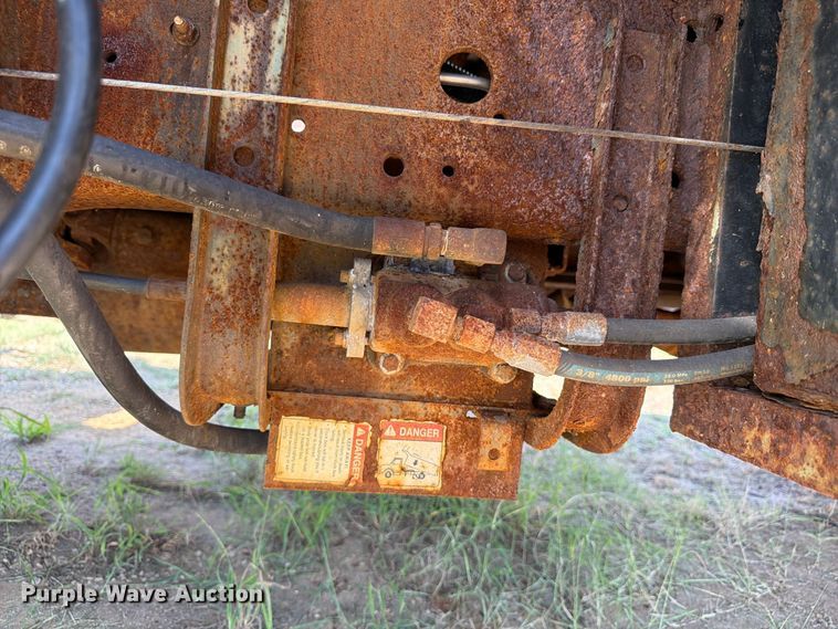 image for item EX0061 1999 Ford F350 flatbed pickup truck