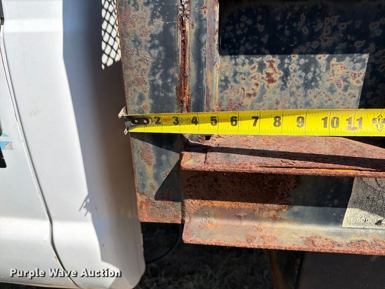 image for item EX0061 1999 Ford F350 flatbed pickup truck
