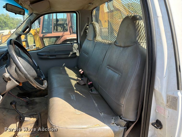 image for item EX0061 1999 Ford F350 flatbed pickup truck