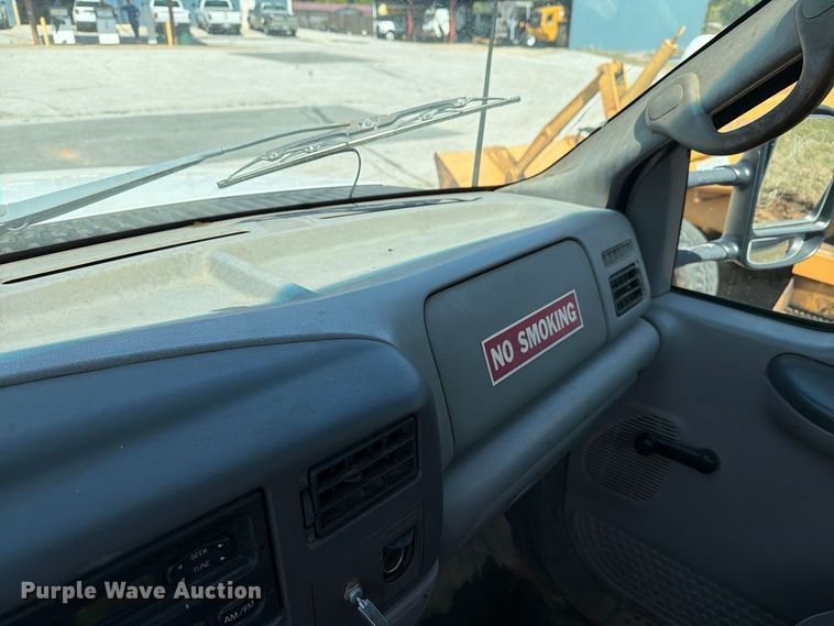 image for item EX0061 1999 Ford F350 flatbed pickup truck