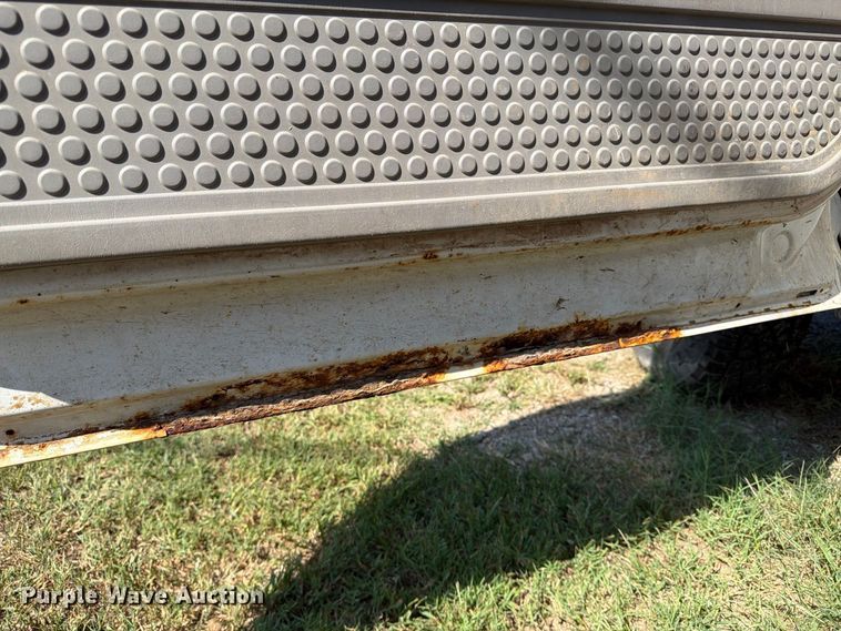 image for item EX0061 1999 Ford F350 flatbed pickup truck