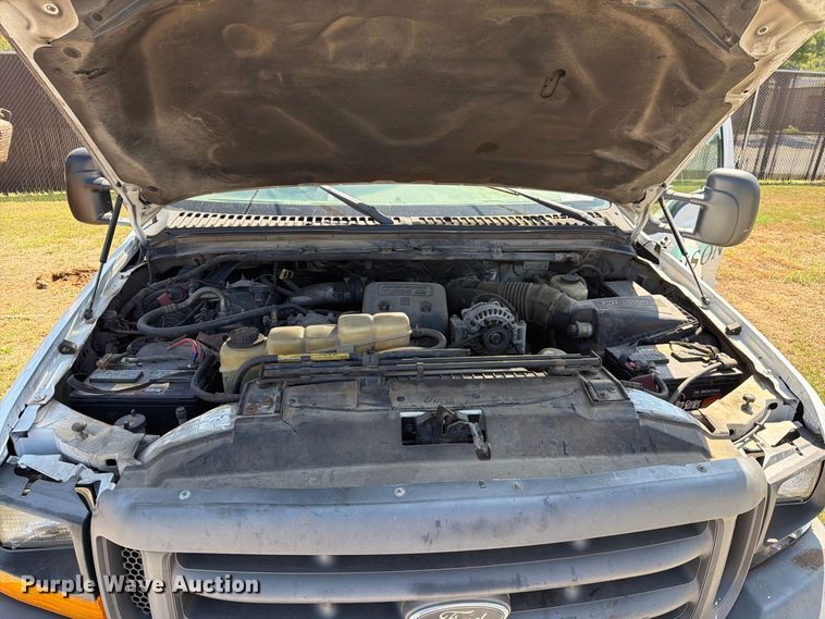 image for item EX0061 1999 Ford F350 flatbed pickup truck