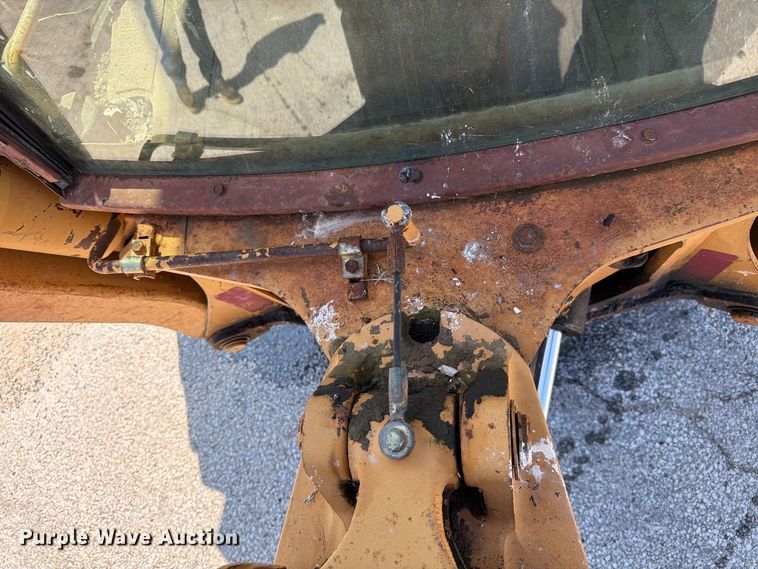 image for item EX0063 1994 Case 580 Super K backhoe