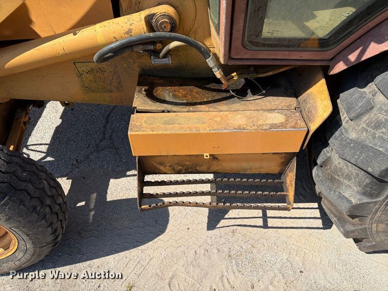 image for item EX0063 1994 Case 580 Super K backhoe