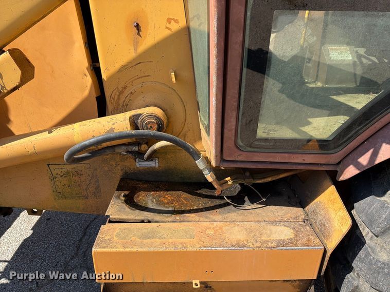 image for item EX0063 1994 Case 580 Super K backhoe