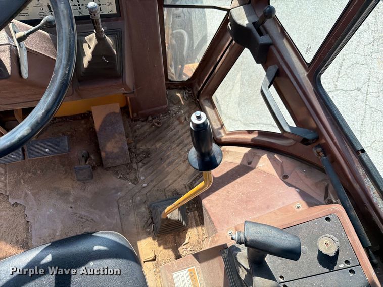 image for item EX0063 1994 Case 580 Super K backhoe
