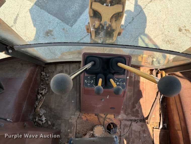 image for item EX0063 1994 Case 580 Super K backhoe