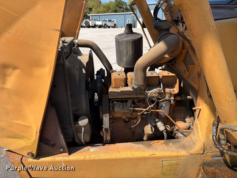 image for item EX0063 1994 Case 580 Super K backhoe