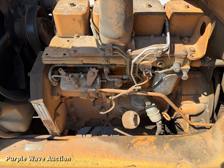 image for item EX0063 1994 Case 580 Super K backhoe