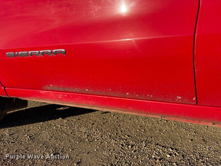 image for item EX1041 2021 GMC Sierra 1500 Crew Cab pickup truck